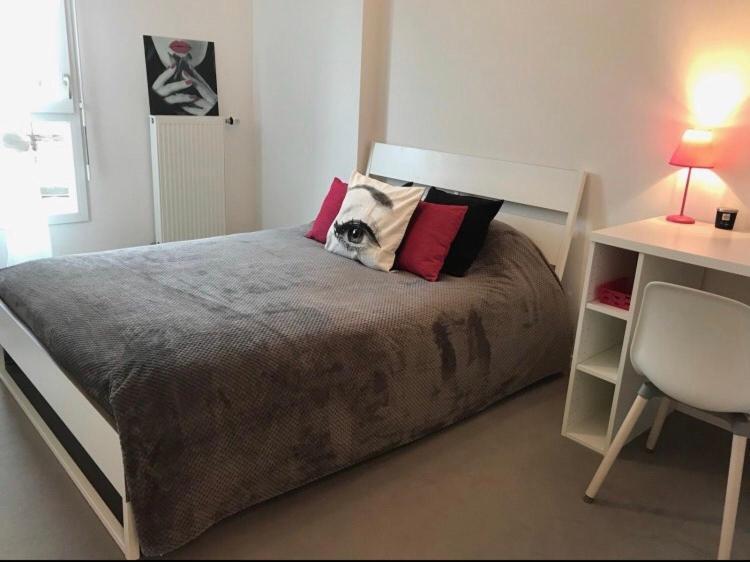 Beautiful 3 Bedroom Flat 8-9 Persons Ivry-sur-Seine Bagian luar foto