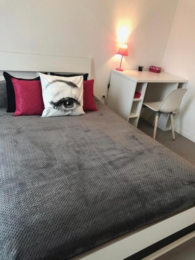 Beautiful 3 Bedroom Flat 8-9 Persons Ivry-sur-Seine Bagian luar foto